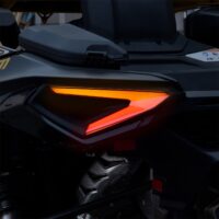 LED Turn Signal Tail Lights with Yellow Flashing Lights for Can-Am Maverick R MAX X RS 2024+ - Image 6